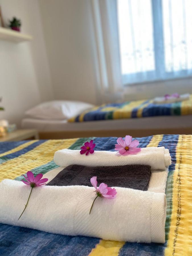 Paradise Villa Apartment ปราก ภายนอก รูปภาพ