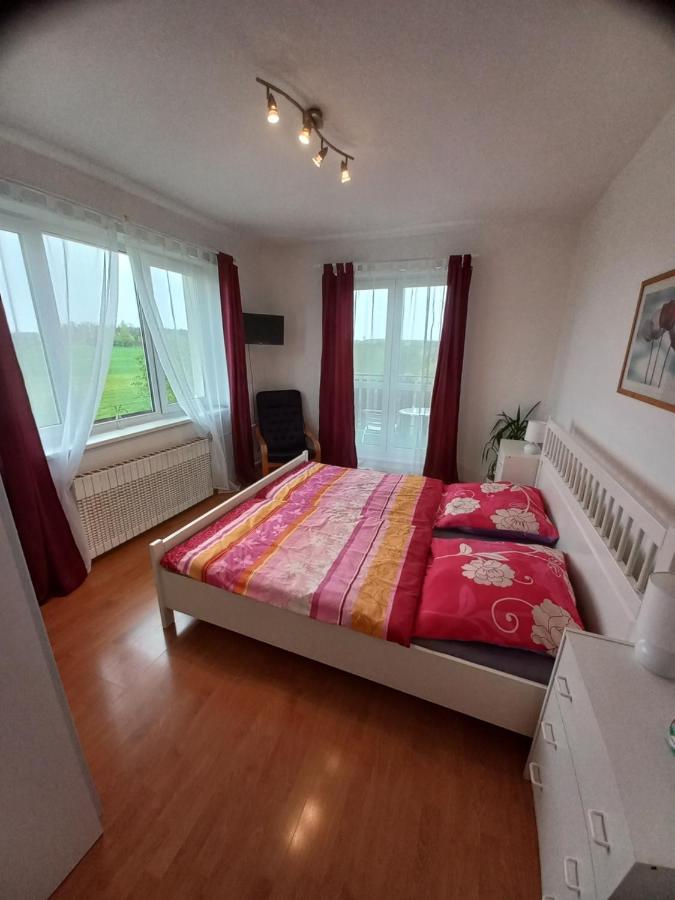 Paradise Villa Apartment ปราก ภายนอก รูปภาพ